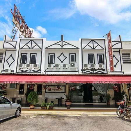 Rose Cottage Hotel Taman Daya Джохор-Бару Екстер'єр фото